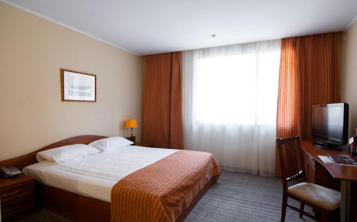 Optima Kropyvnytskyi Hotel Luaran gambar