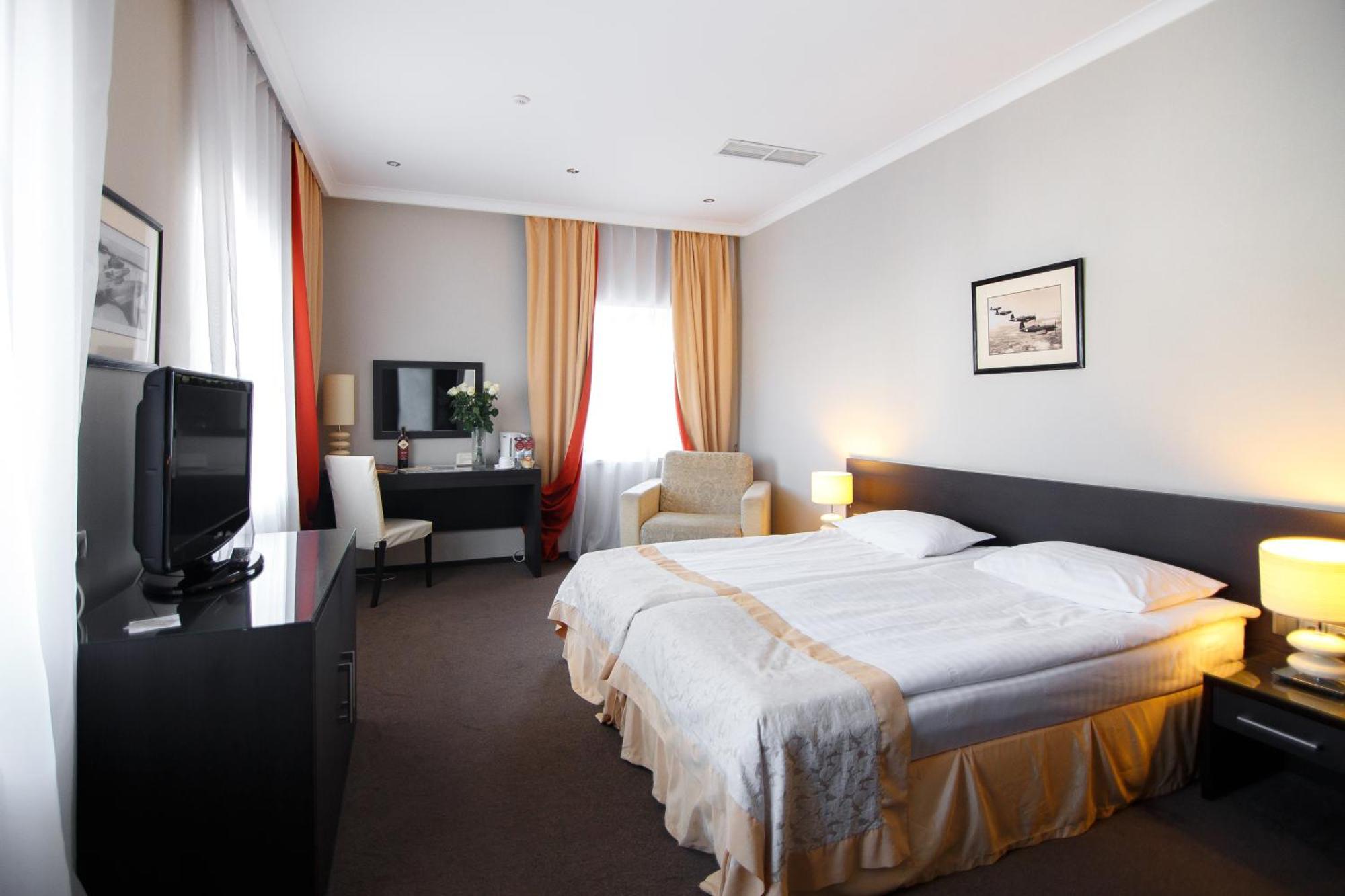 Optima Kropyvnytskyi Hotel Luaran gambar