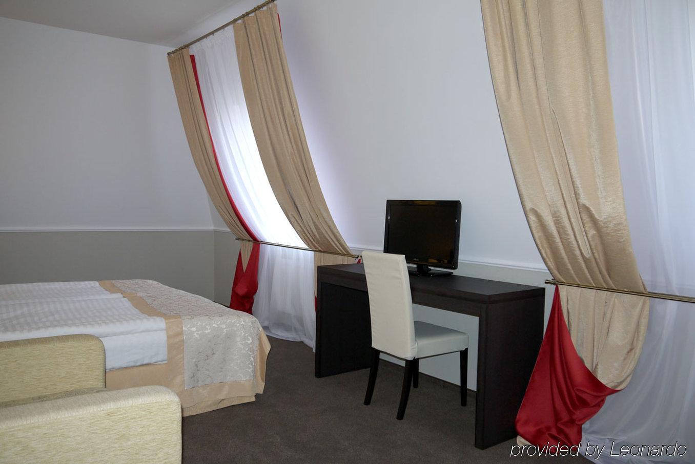 Optima Kropyvnytskyi Hotel Bilik gambar