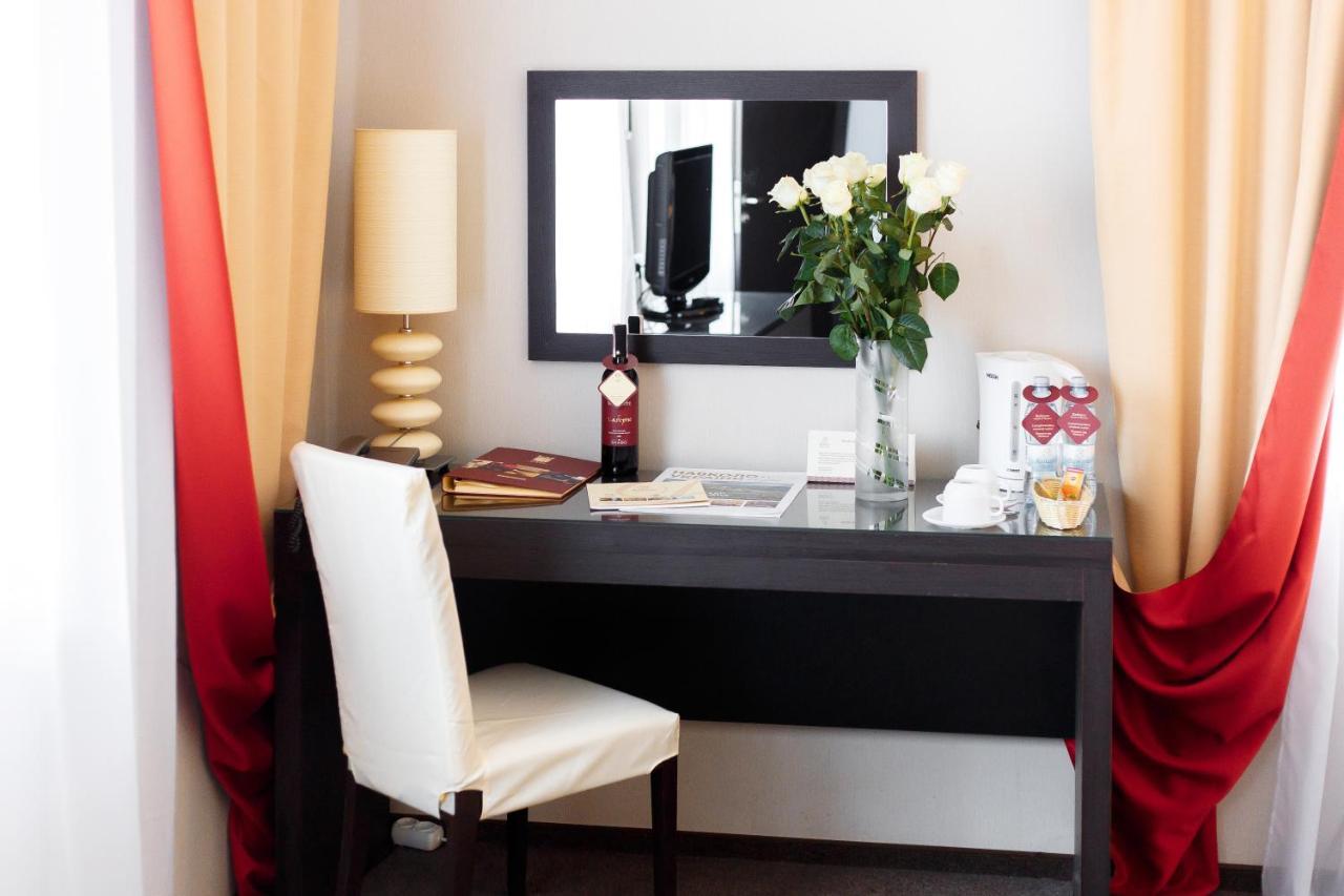 Optima Kropyvnytskyi Hotel Luaran gambar