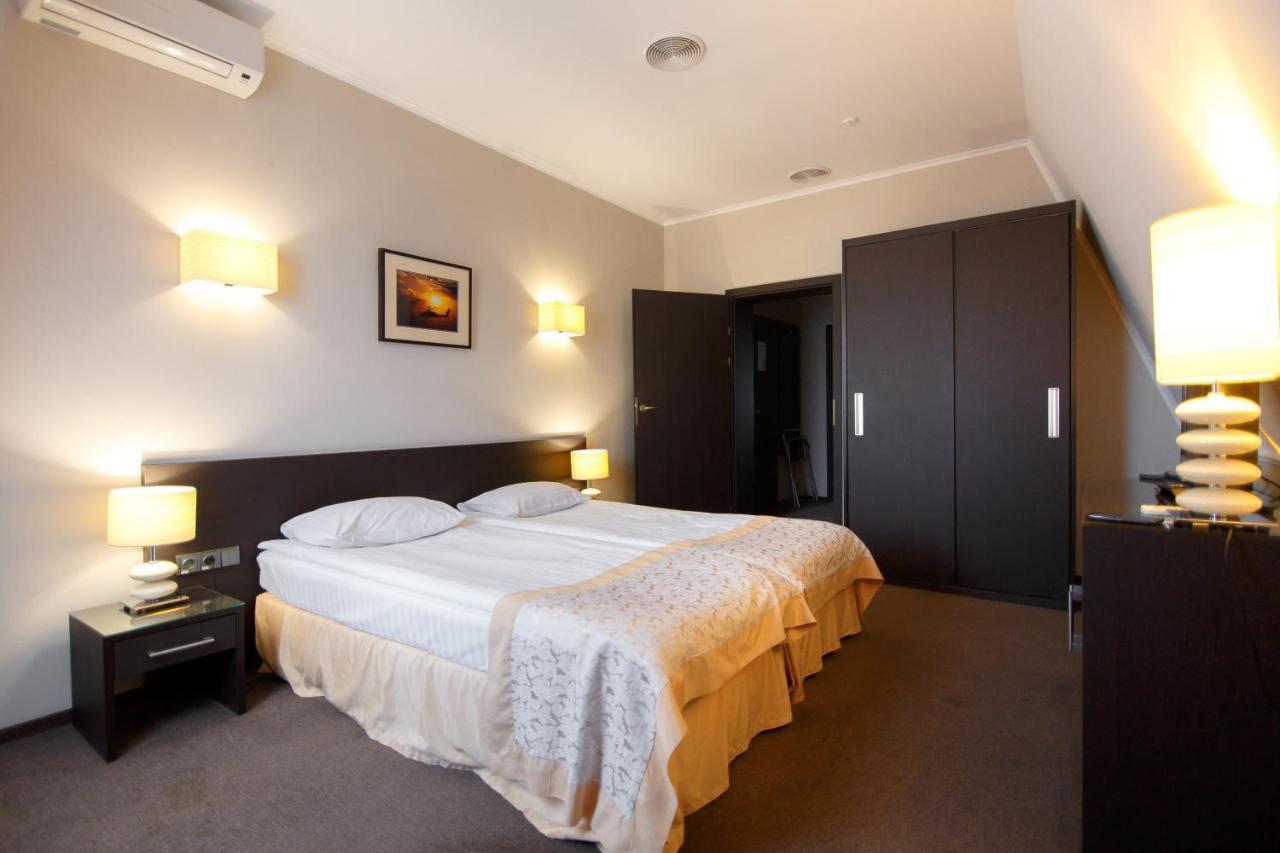 Optima Kropyvnytskyi Hotel Luaran gambar